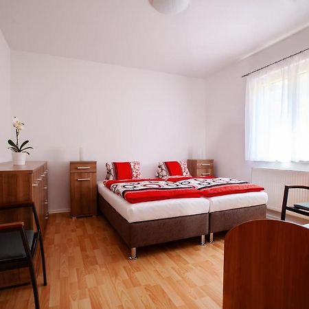 Apartmán Dominhaus Cheb Exterior foto